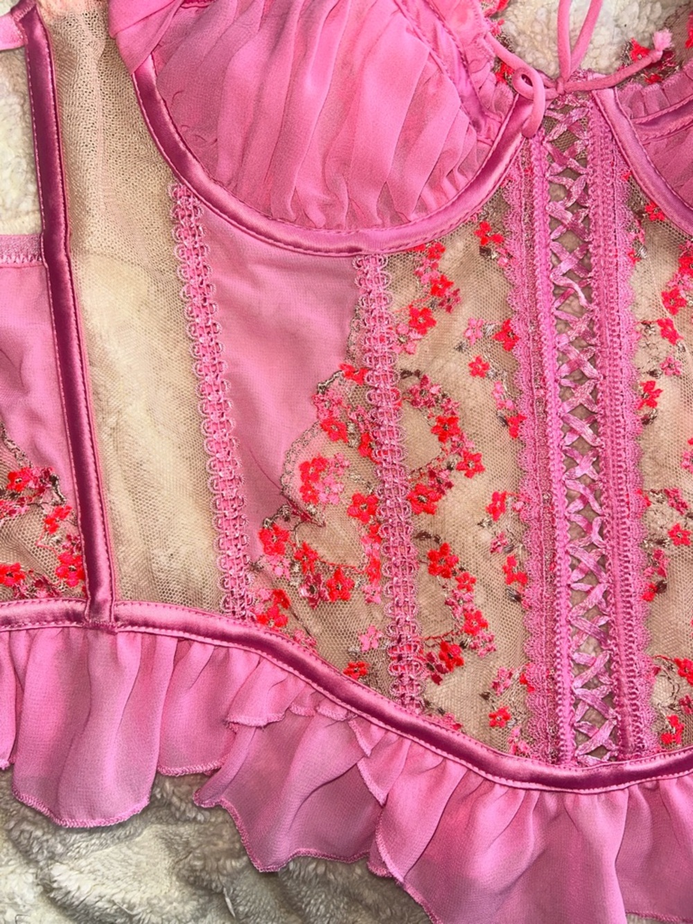 Pink Floral Lace Ruffled Bralette Top - Picture 10 of 17